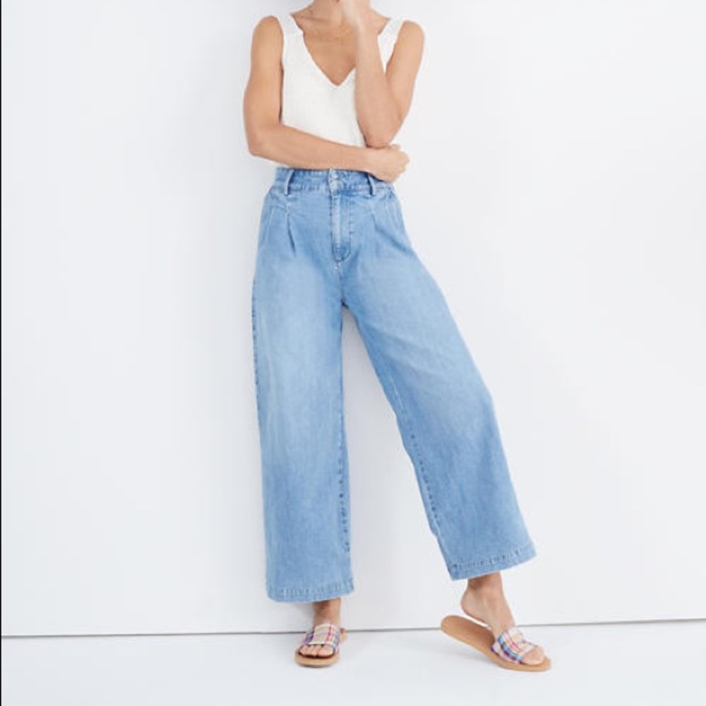 Madewell Pleated Wide-Leg Jeans